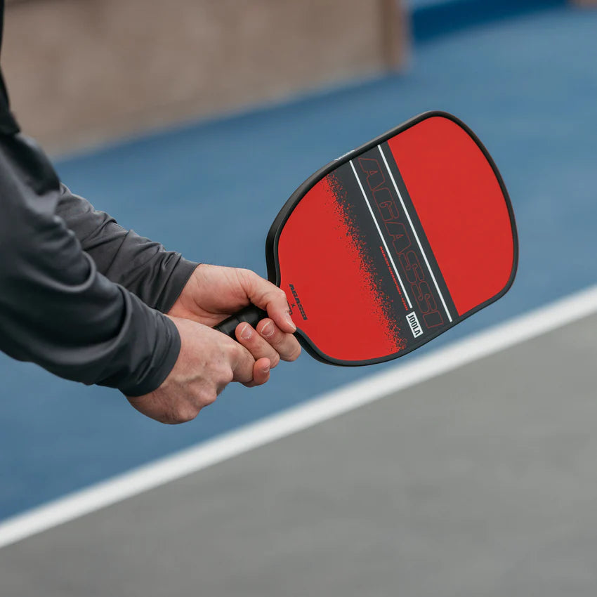 JOOLA Agassi Champion SS25 12MM ピックルボール パドル 使用シーン