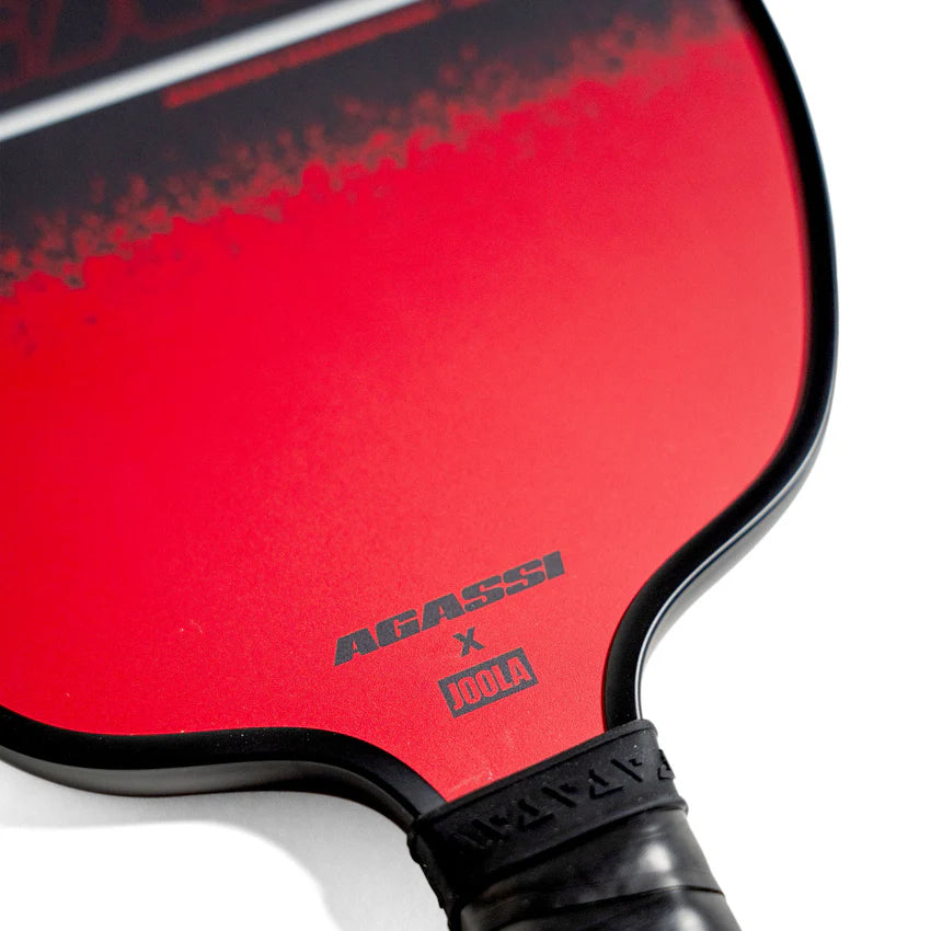 JOOLA Agassi Champion SS25 12MM ピックルボール パドル ロゴ部分クローズアップ